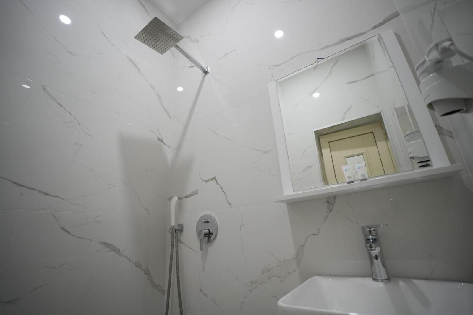 Hotell Kojku Durrës